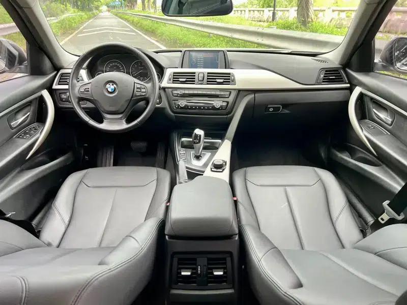 BMW 3 Series 2015 320Li Fashion Edition — миниатюра 19