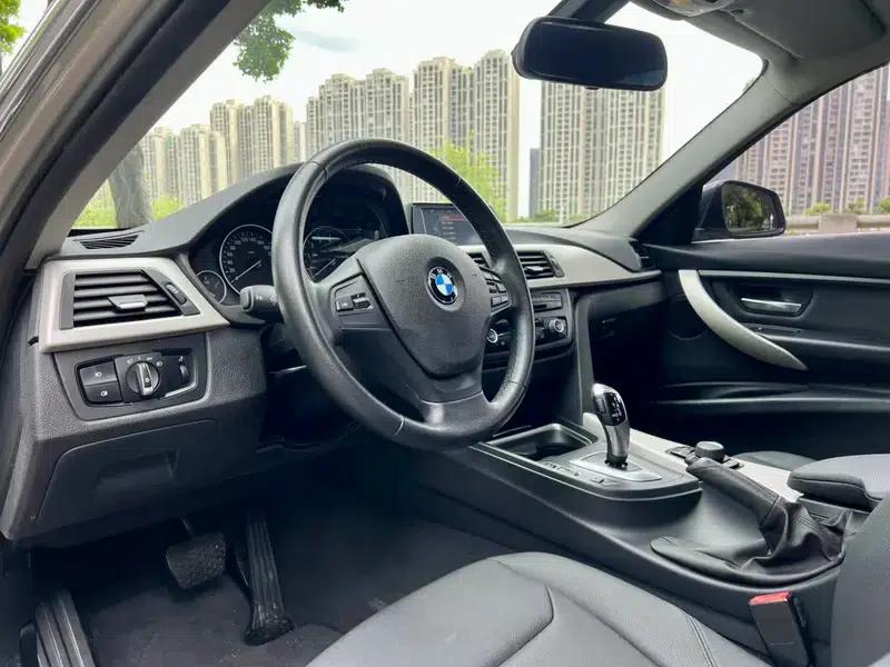 BMW 3 Series 2015 320Li Fashion Edition — миниатюра 21