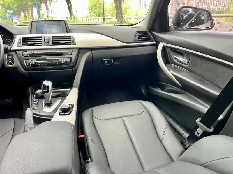 BMW 3 Series 2015 320Li Fashion Edition — миниатюра 25