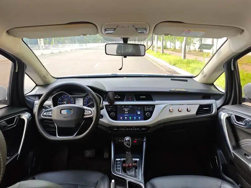 2018 BMW 3 Series 320Li Leading M Sport Package — миниатюра 13