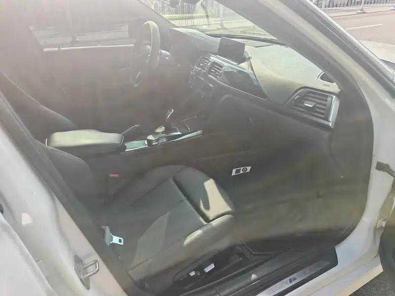 2018 BMW 3 Series 320Li Leading M Sport Package — миниатюра 9