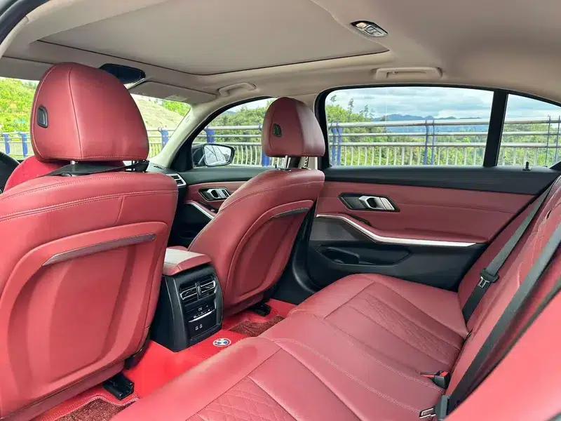 2025 BMW 3 Series 325Li M Sport Package — миниатюра 9