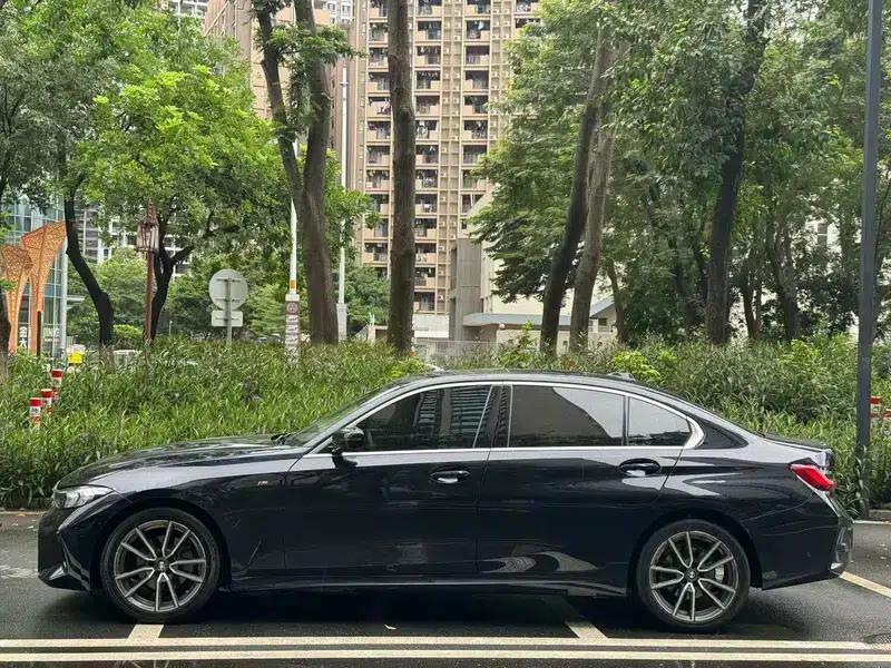2022 BMW 3 Series 325Li M Sport Package — миниатюра 3