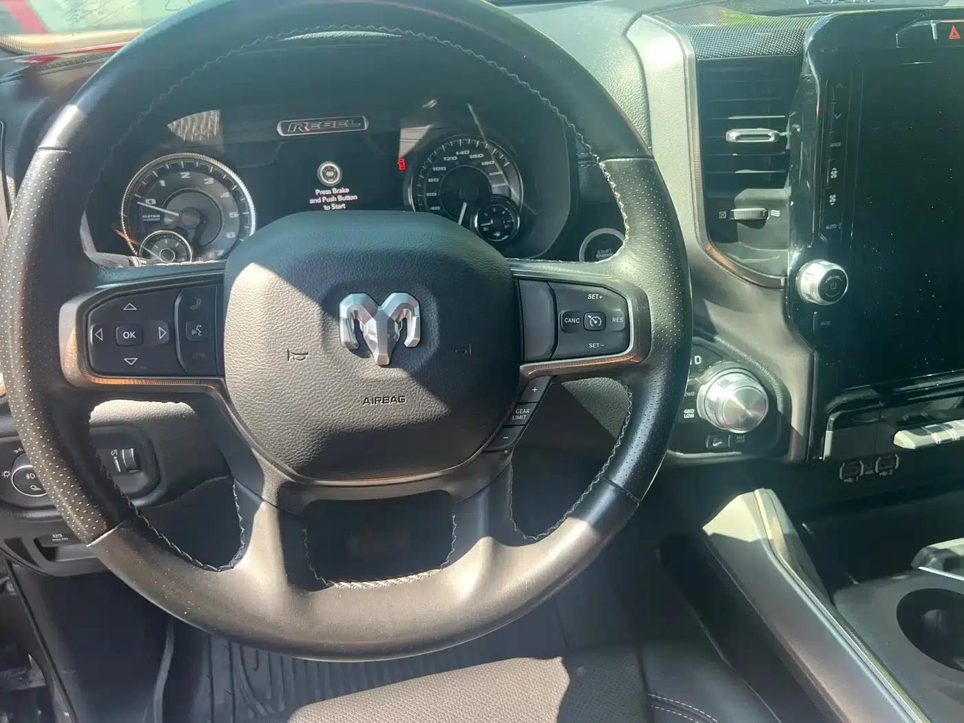 RAM Trucks 2023 5.7L Automatic — миниатюра 5