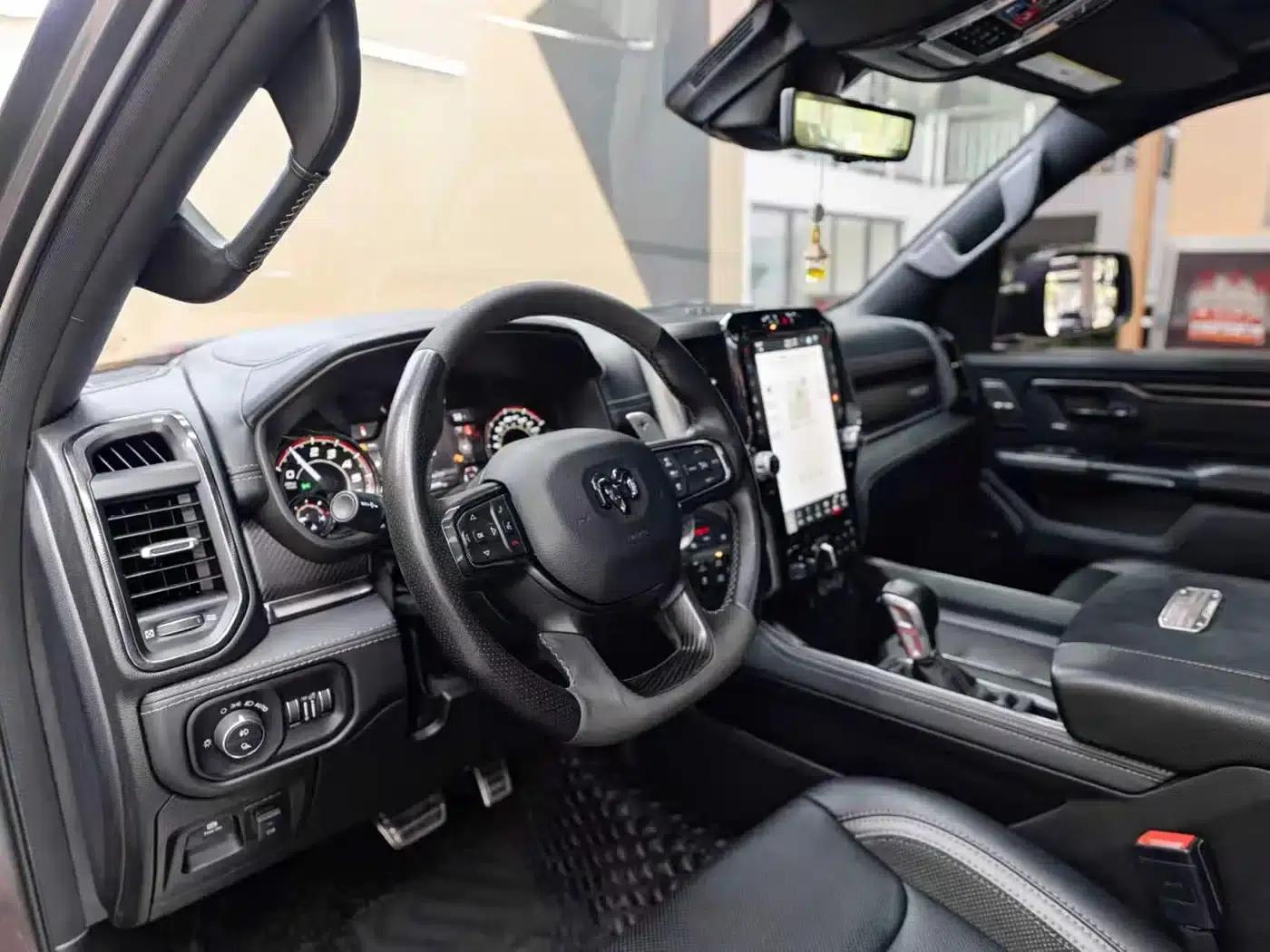 RAM Trucks Tyrannosaurus Rex 2022 6.2T US Spec — миниатюра 6