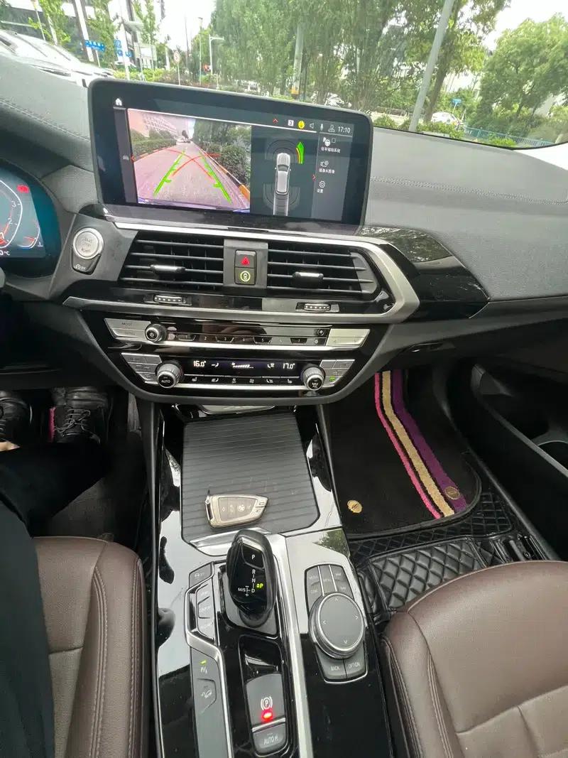 BMW X3 2020 xDrive25i Luxury Package — миниатюра 10
