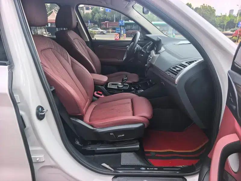 BMW X3 2023 xDrive30i Leading Edition M Sport Package — миниатюра 10
