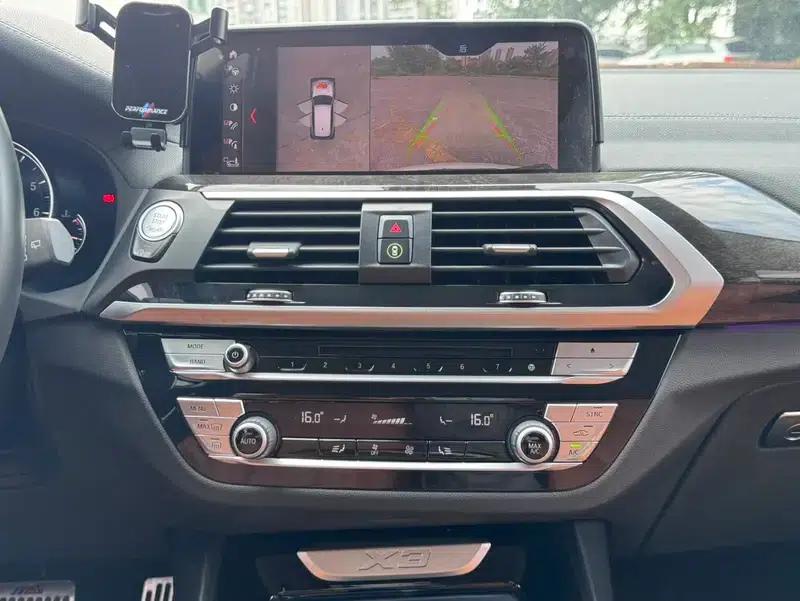BMW X3 2019 xDrive30i Luxury M Sport Package — миниатюра 13
