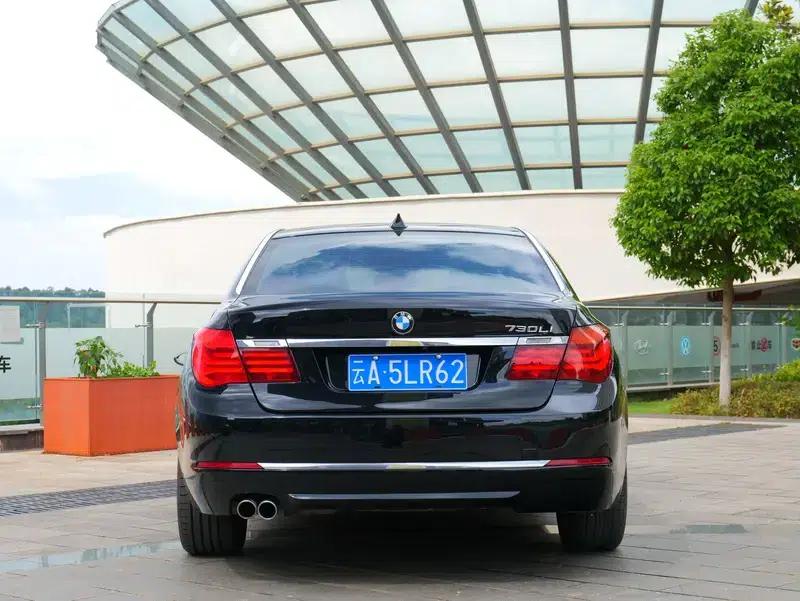 BMW 7 Series 2013 730Li Leading Edition — миниатюра 5