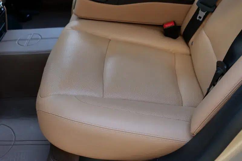 BMW 7 Series 2013 730Li Leading Edition — миниатюра 43