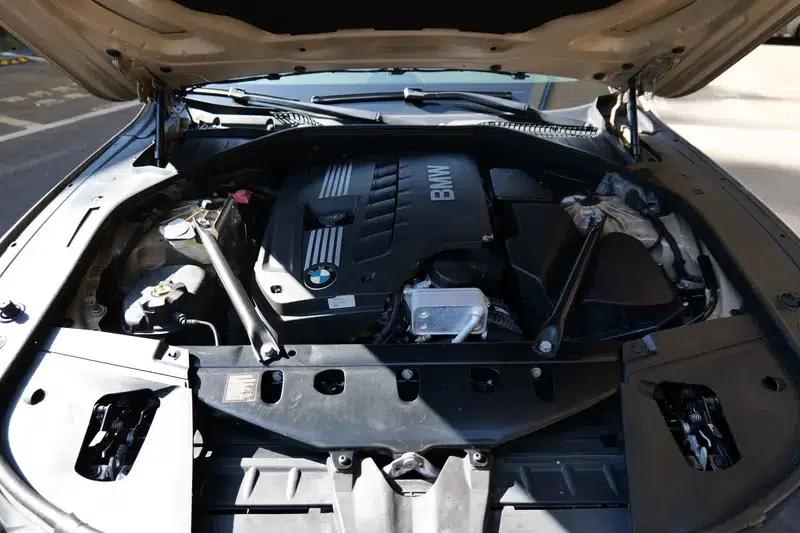 BMW 7 Series 2013 730Li Leading Edition — миниатюра 7