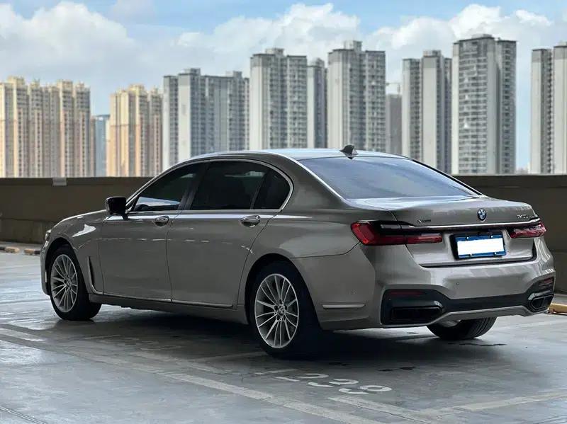 2013 BMW 7 Series 740Li xDrive — миниатюра 12