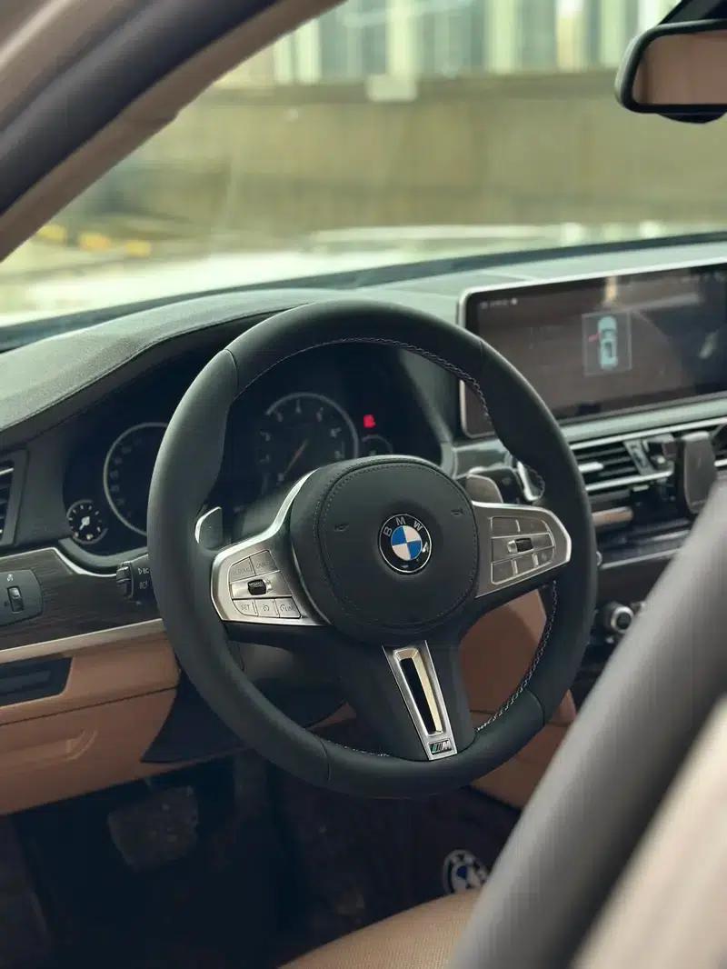 2013 BMW 7 Series 740Li xDrive — миниатюра 24