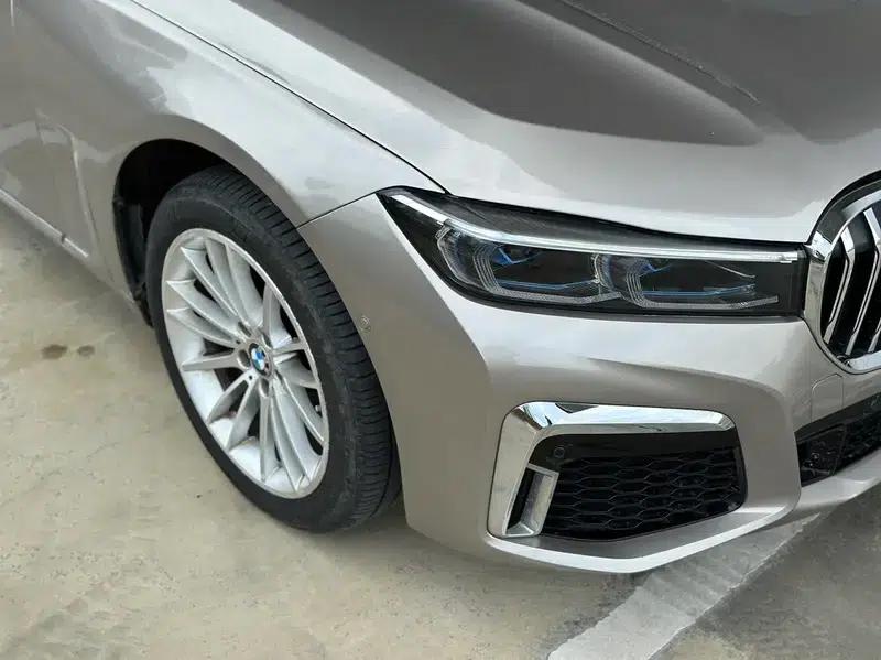2013 BMW 7 Series 740Li xDrive — миниатюра 30