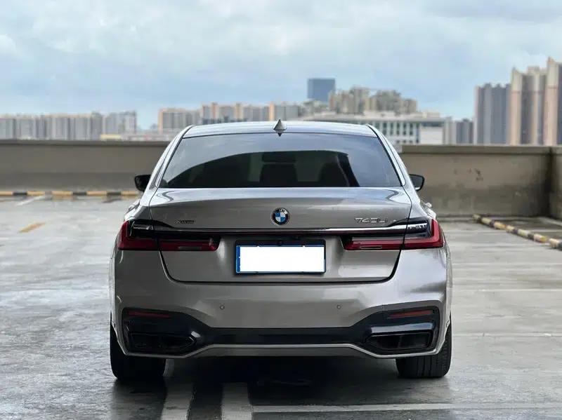 2013 BMW 7 Series 740Li xDrive — миниатюра 5