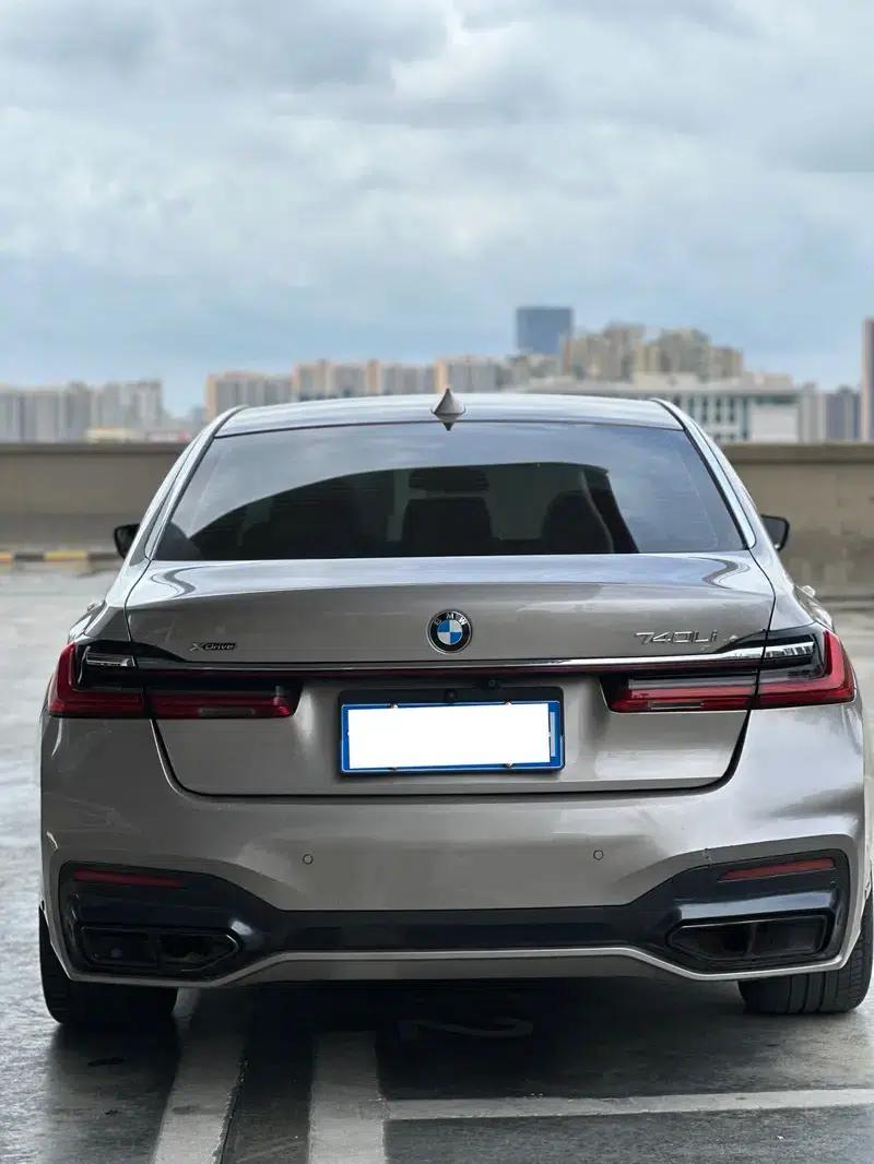 2013 BMW 7 Series 740Li xDrive — миниатюра 10