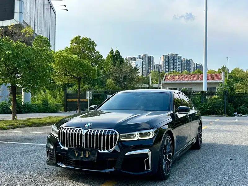 2019 BMW 7 Series 740Li Leading Luxury Package — миниатюра 1