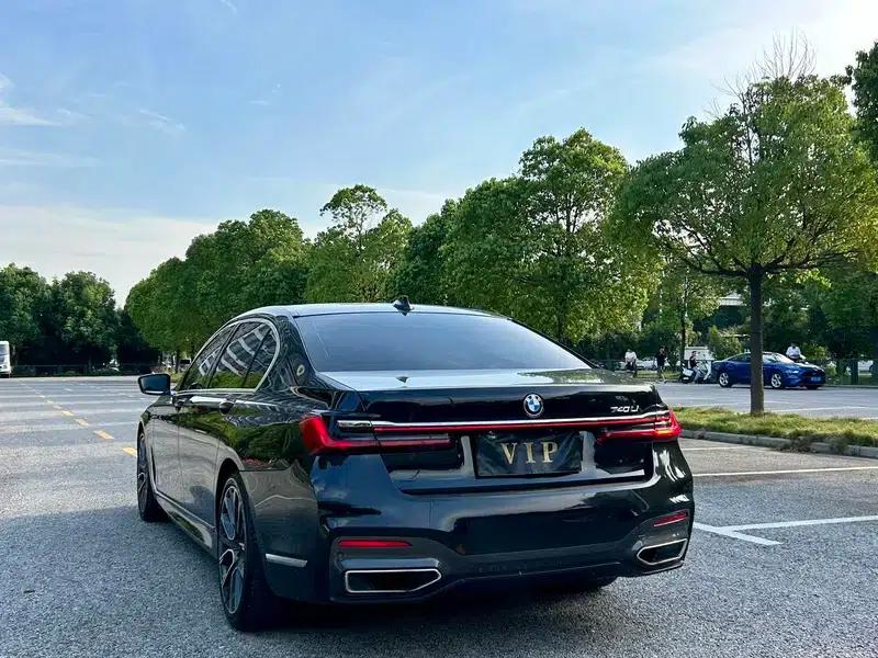 2019 BMW 7 Series 740Li Leading Luxury Package — миниатюра 4
