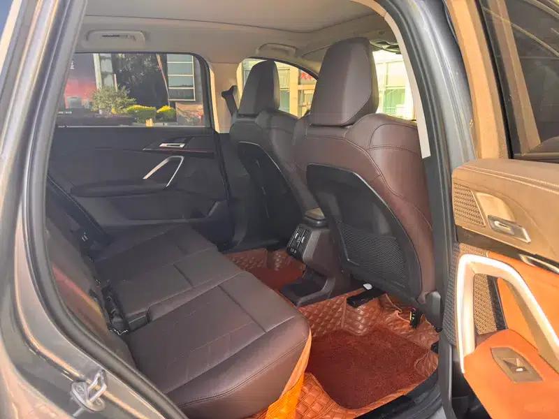 2023 BMW X1 sDrive20Li X Design Package — миниатюра 17