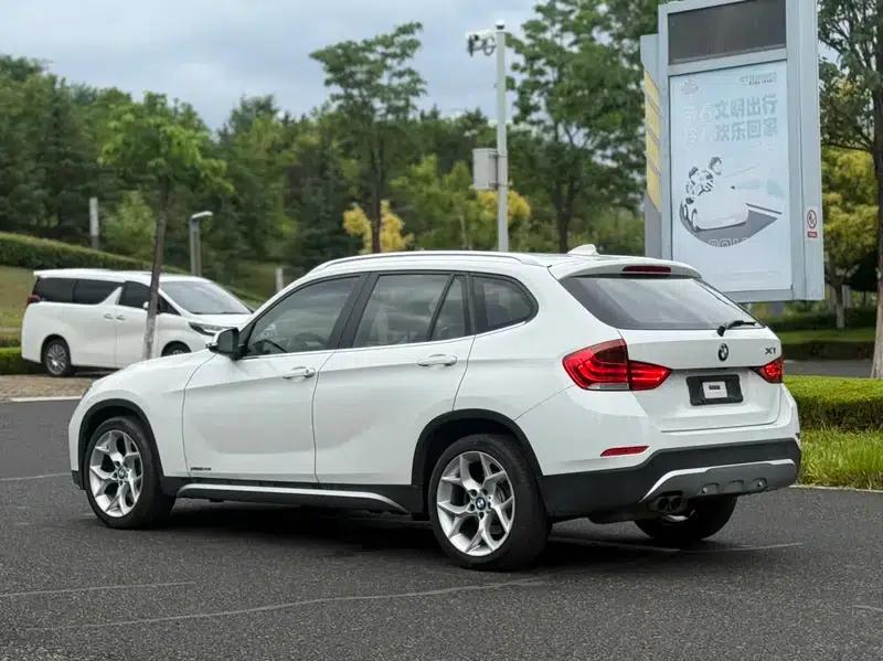 2014 BMW X1 xDrive28i X Design Package — миниатюра 4