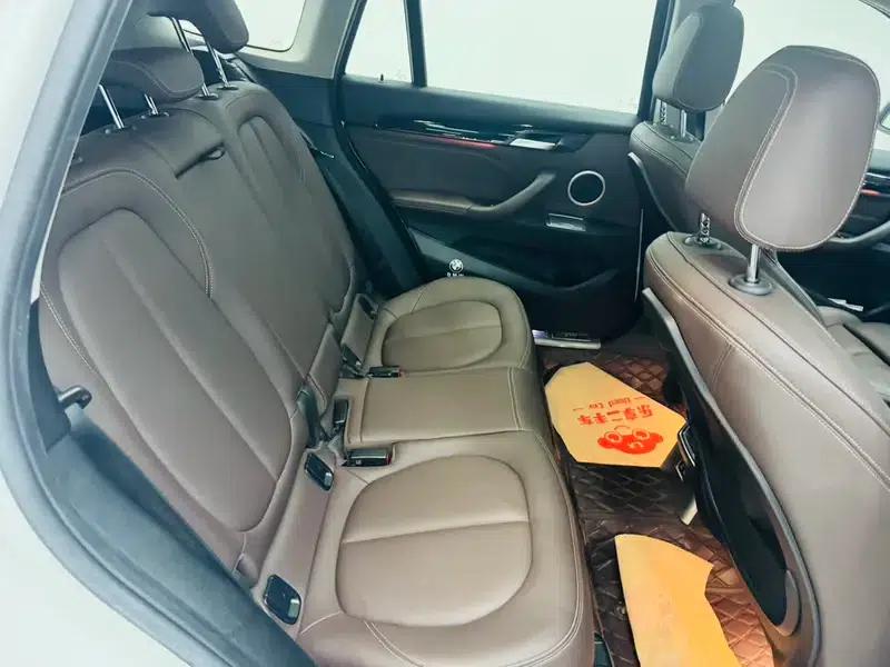 BMW X1 2020 sDrive20Li Fashion Edition — миниатюра 13