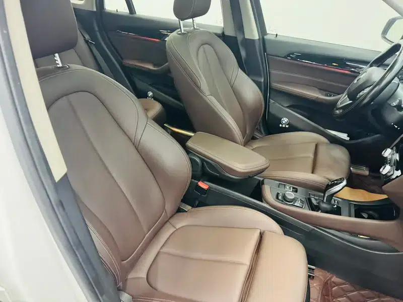 BMW X1 2020 sDrive20Li Fashion Edition — миниатюра 25