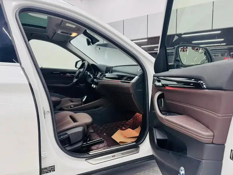 BMW X1 2020 sDrive20Li Fashion Edition — миниатюра 31