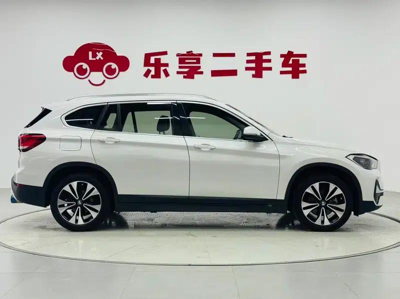BMW X1 2020 sDrive20Li Fashion Edition — миниатюра 8