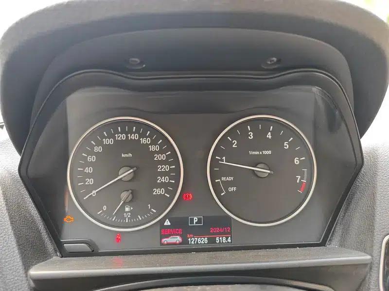BMW 1 Series (Imported) 2013 Facelift 116i Urban Edition — миниатюра 10