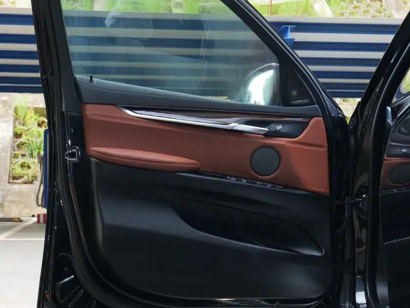 BMW X6 2015 xDrive35i Leading Edition — миниатюра 33