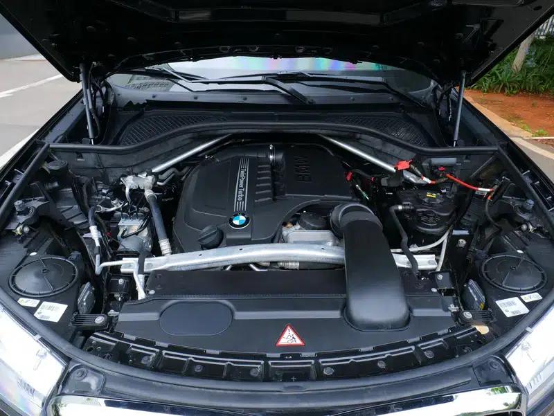 BMW X6 2015 xDrive35i Leading Edition — миниатюра 8