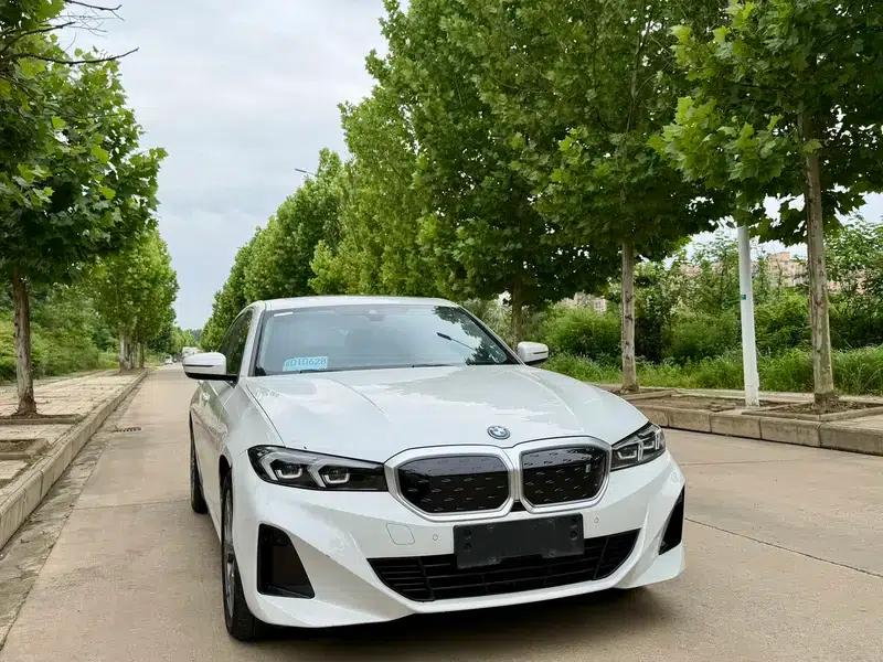 BMW i3 2023 eDrive35L — миниатюра 3