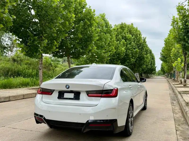 BMW i3 2023 eDrive35L — миниатюра 7