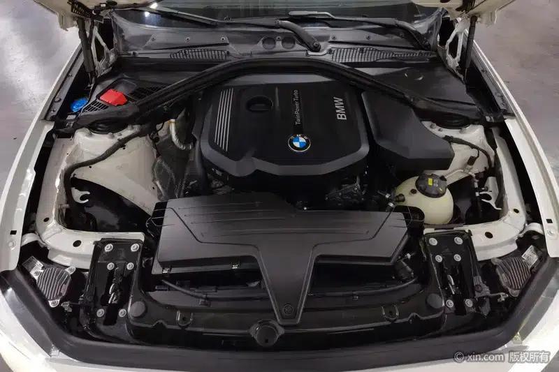 BMW 2 Series (Imported) 2018 220i Sport Design Package — миниатюра 5