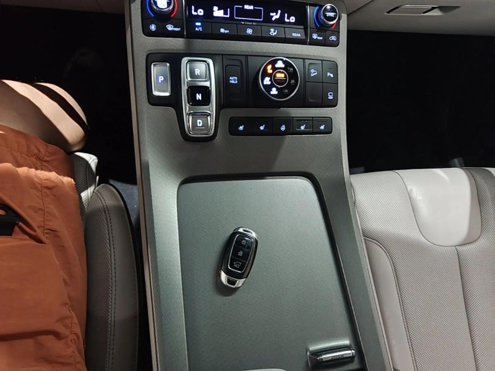 Hyundai Palisade 2021 3.5L Automatic 4x4 GLS — миниатюра 16