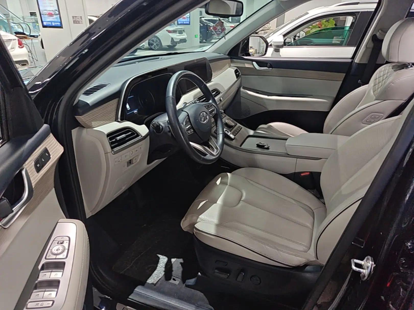 Hyundai Palisade 2021 3.5L Automatic 4x4 GLS — миниатюра 17