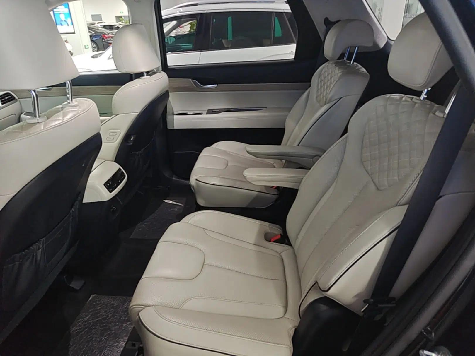 Hyundai Palisade 2021 3.5L Automatic 4x4 GLS — миниатюра 20