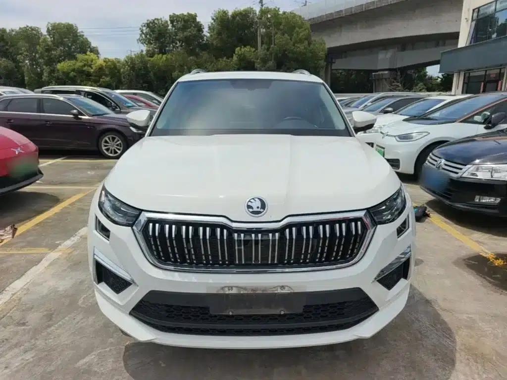 2024 Skoda Kodiaq TSI330 7-seater 2WD Luxury Edition — миниатюра 3