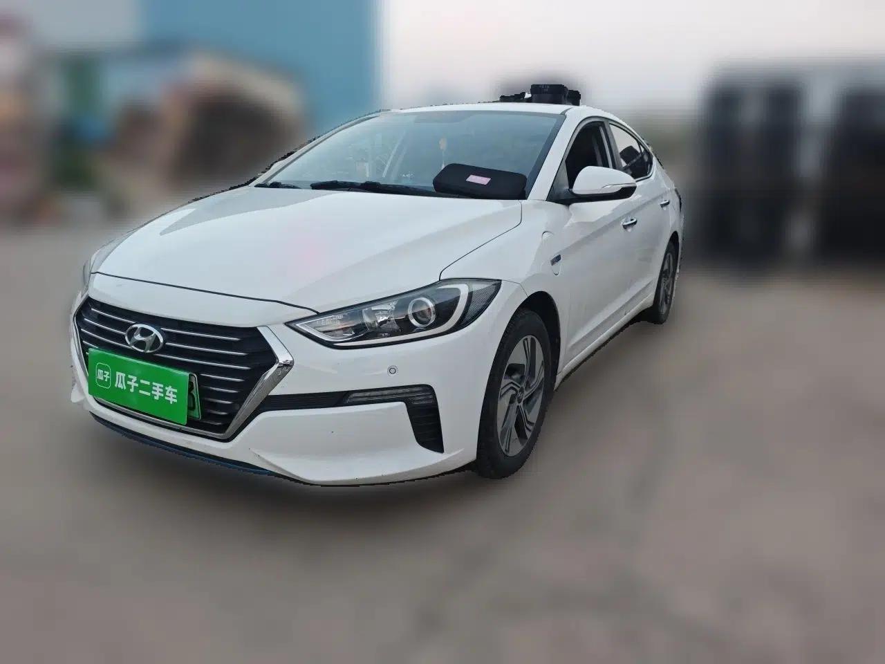 Hyundai Elantra PHEV 2019 1.6L PHX Le Xing Edition — миниатюра 1