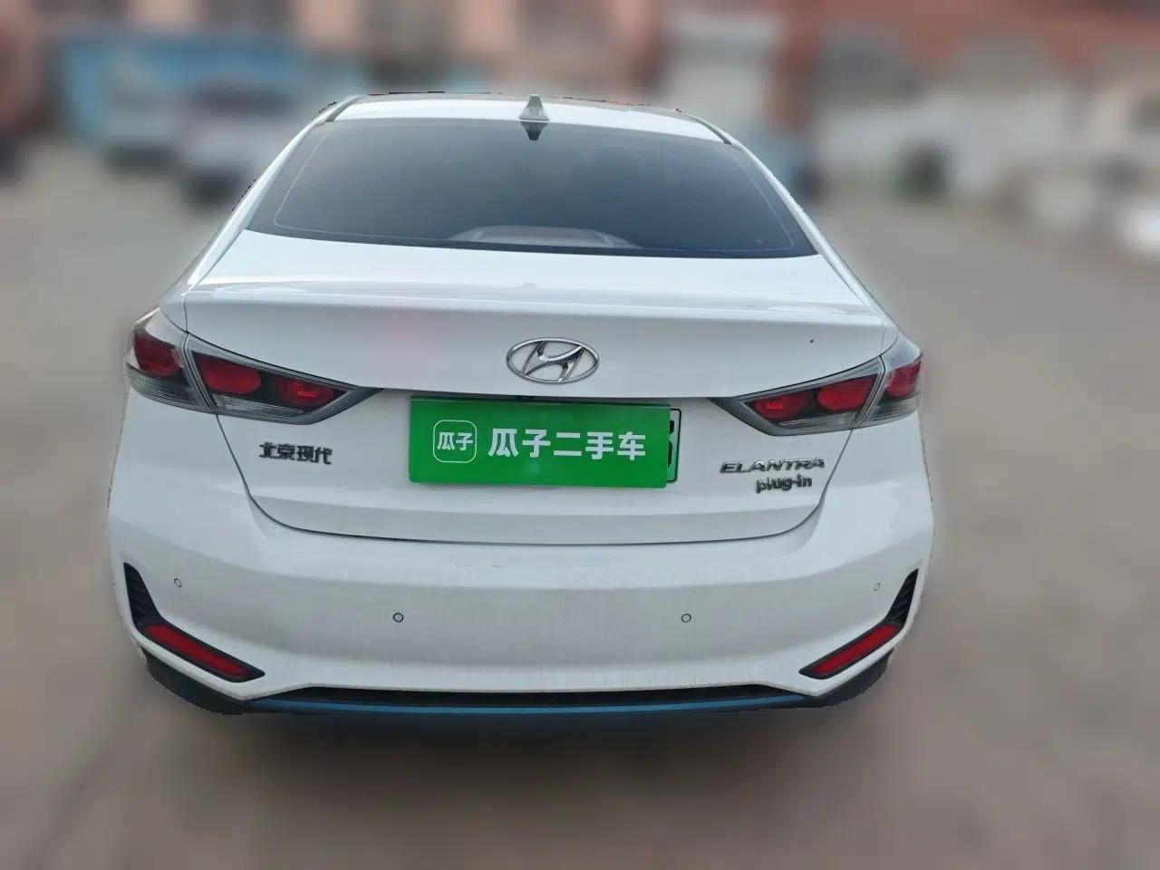 Hyundai Elantra PHEV 2019 1.6L PHX Le Xing Edition — миниатюра 5