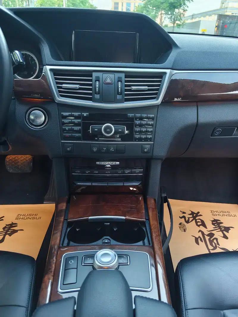 Mercedes-Benz E-Class 2011 E 300 L Luxury Edition — миниатюра 11