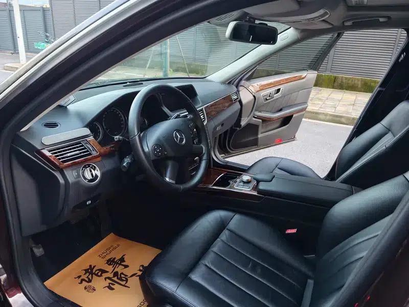 Mercedes-Benz E-Class 2011 E 300 L Luxury Edition — миниатюра 13