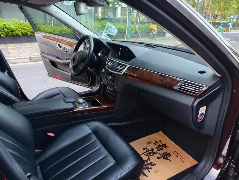 Mercedes-Benz E-Class 2011 E 300 L Luxury Edition — миниатюра 10