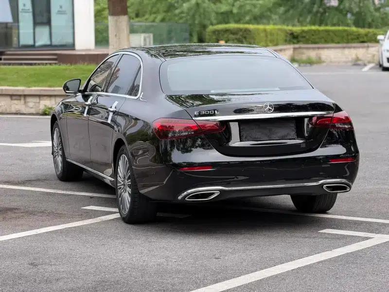 Mercedes-Benz E-Class 2022 E 300 L Luxury Sedan — миниатюра 4