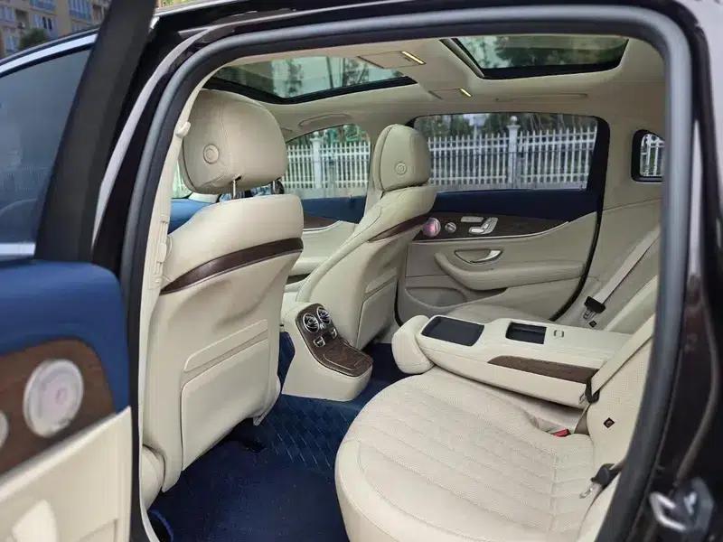 Mercedes-Benz E-Class 2021 E 300 L Premium Sedan — миниатюра 9