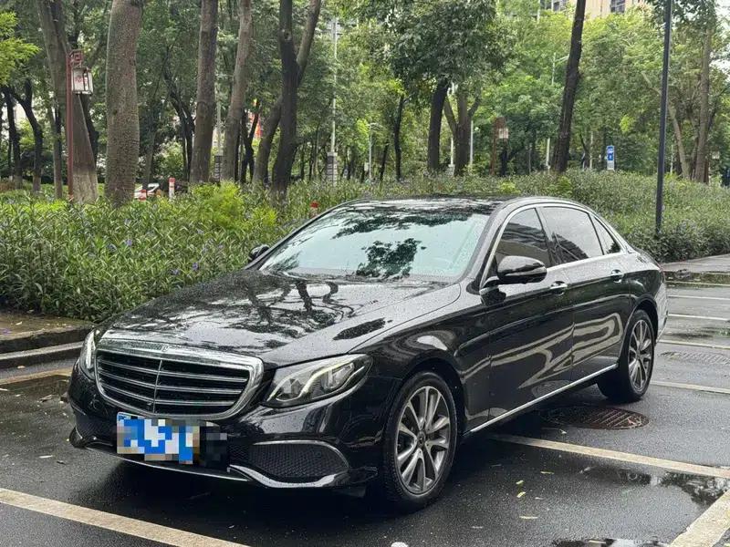 Mercedes-Benz E-Class 2019 E 300 L Fashion Edition — миниатюра 1