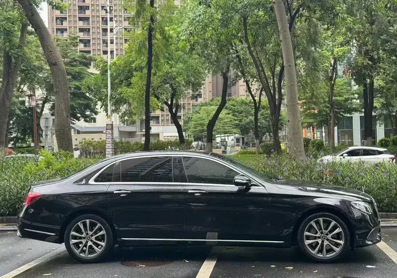 Mercedes-Benz E-Class 2019 E 300 L Fashion Edition — миниатюра 5