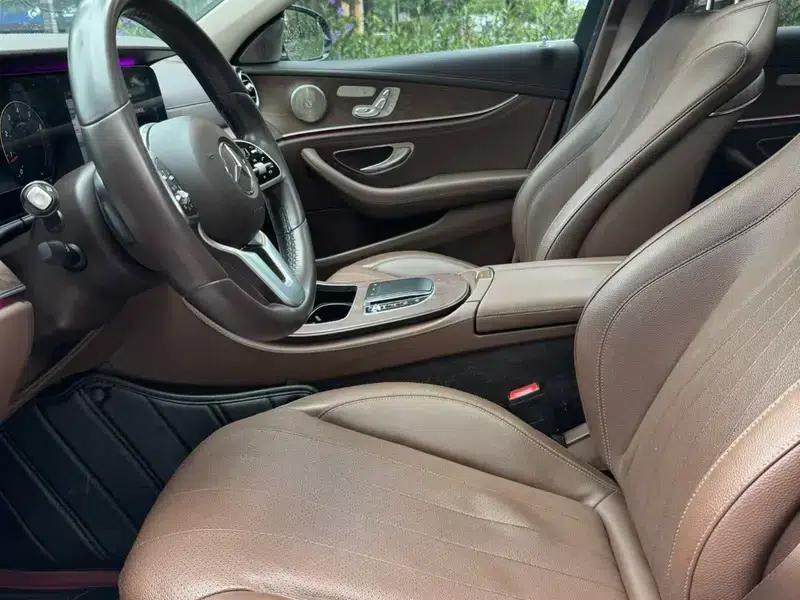 Mercedes-Benz E-Class 2019 E 300 L Fashion Edition — миниатюра 8