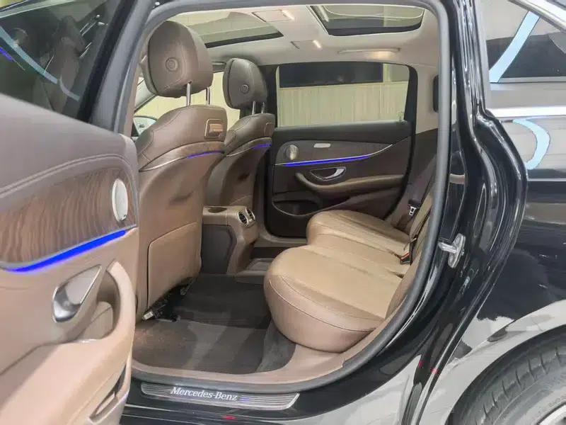 Mercedes-Benz E-Class 2018 Facelift E 300 L Fashion Model — миниатюра 11