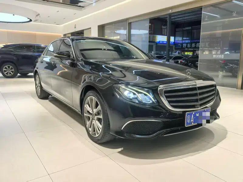 Mercedes-Benz E-Class 2018 Facelift E 300 L Fashion Model — миниатюра 3